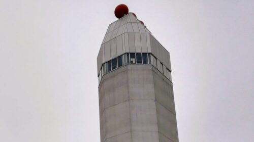 サーモン科学館の塔のイクラ