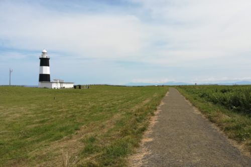 能取岬の灯台と散策路